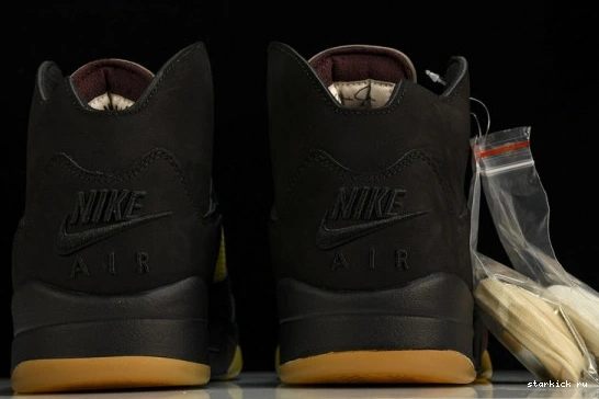 A Ma 5 FD1330-001 Black SP Maniére Retro FD1330-001 Jordan 0717